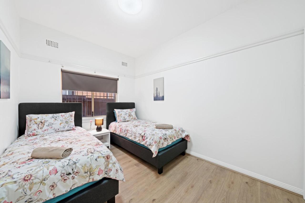 Burwood New 2 Bedroom 2 Bath Apt Free Parking Sydney Esterno foto